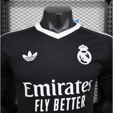 Camiseta Real Madrid Pre-Match 2024/25 Authentic