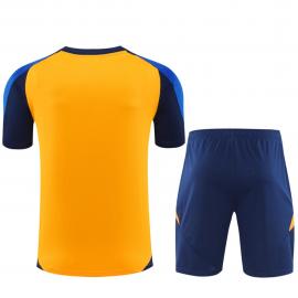 Camiseta Juventus Pre-Match (Hombre/Niño) 24/25 + Pantalones