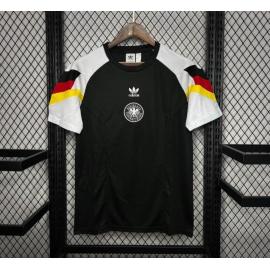 Camiseta Alemania Pre-Match 24/25