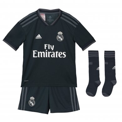 2ª equipación del Real Madrid 2018-19 para niños